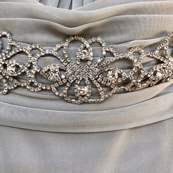 Silver, Bridesmaid/Mother of the Bride/Mother of Groom, Dress with belt. SZ 8 - Picture 8 of 8